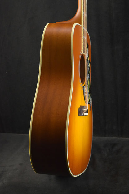 Gibson Hummingbird Faded Heritage Cherry Sunburst Satin