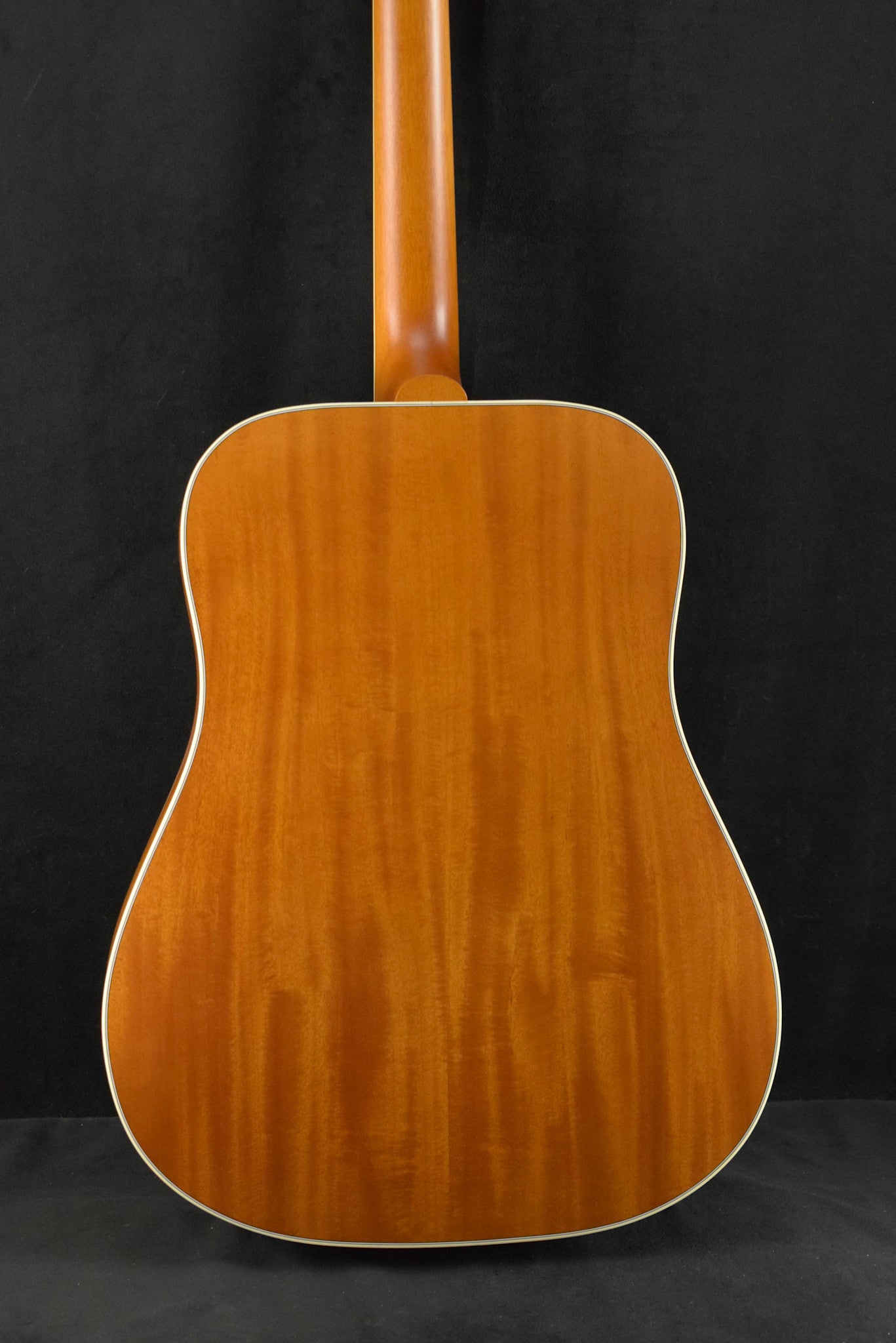 Gibson Hummingbird Faded Heritage Cherry Sunburst Satin