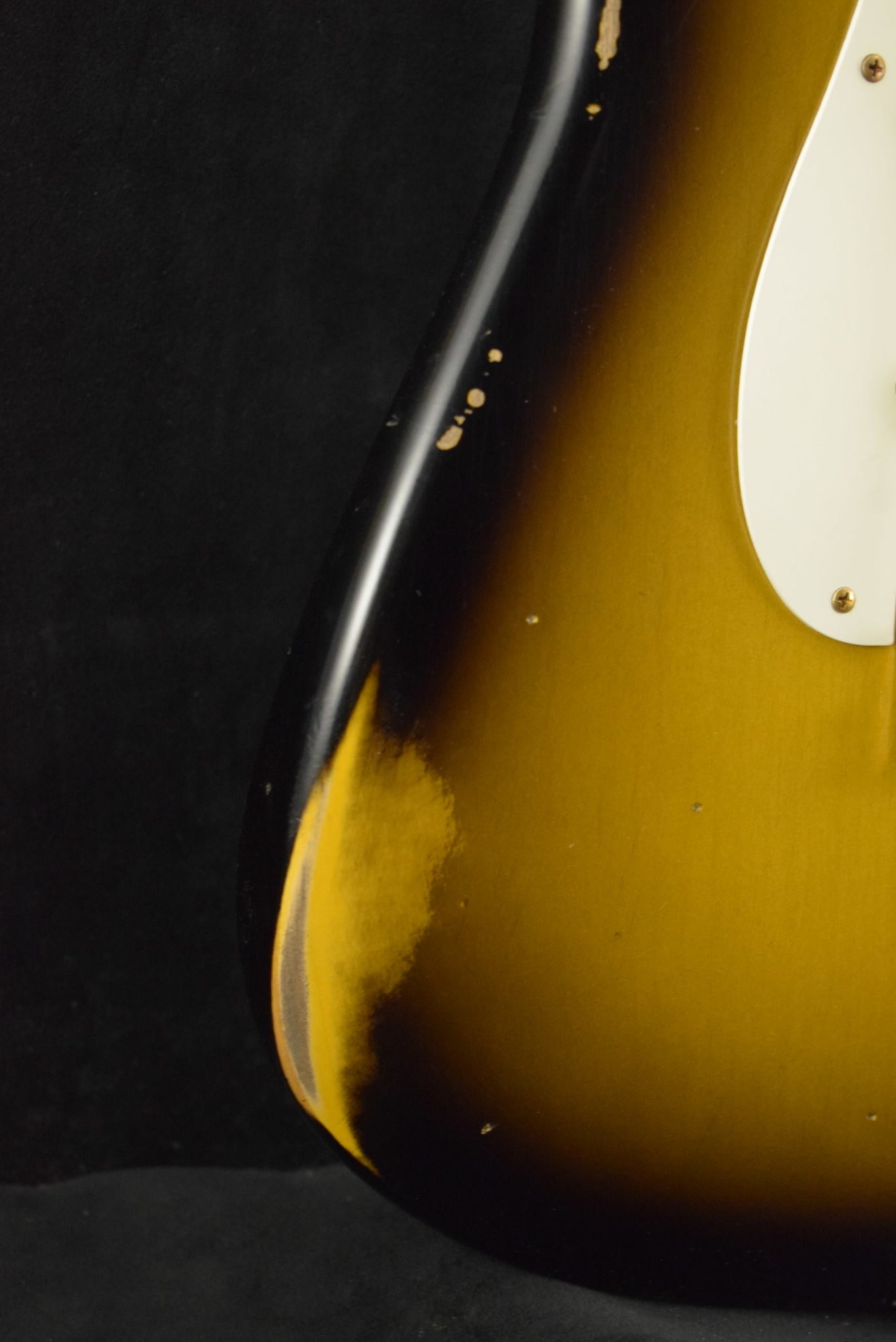 Fender Custom Shop Limited Edition '57 Strat - Relic Faded Aged 2-Color Sunburst