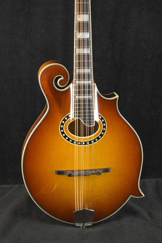 Eastman MD614-GB F-Style Oval-Hole Electric Mandolin Goldburst