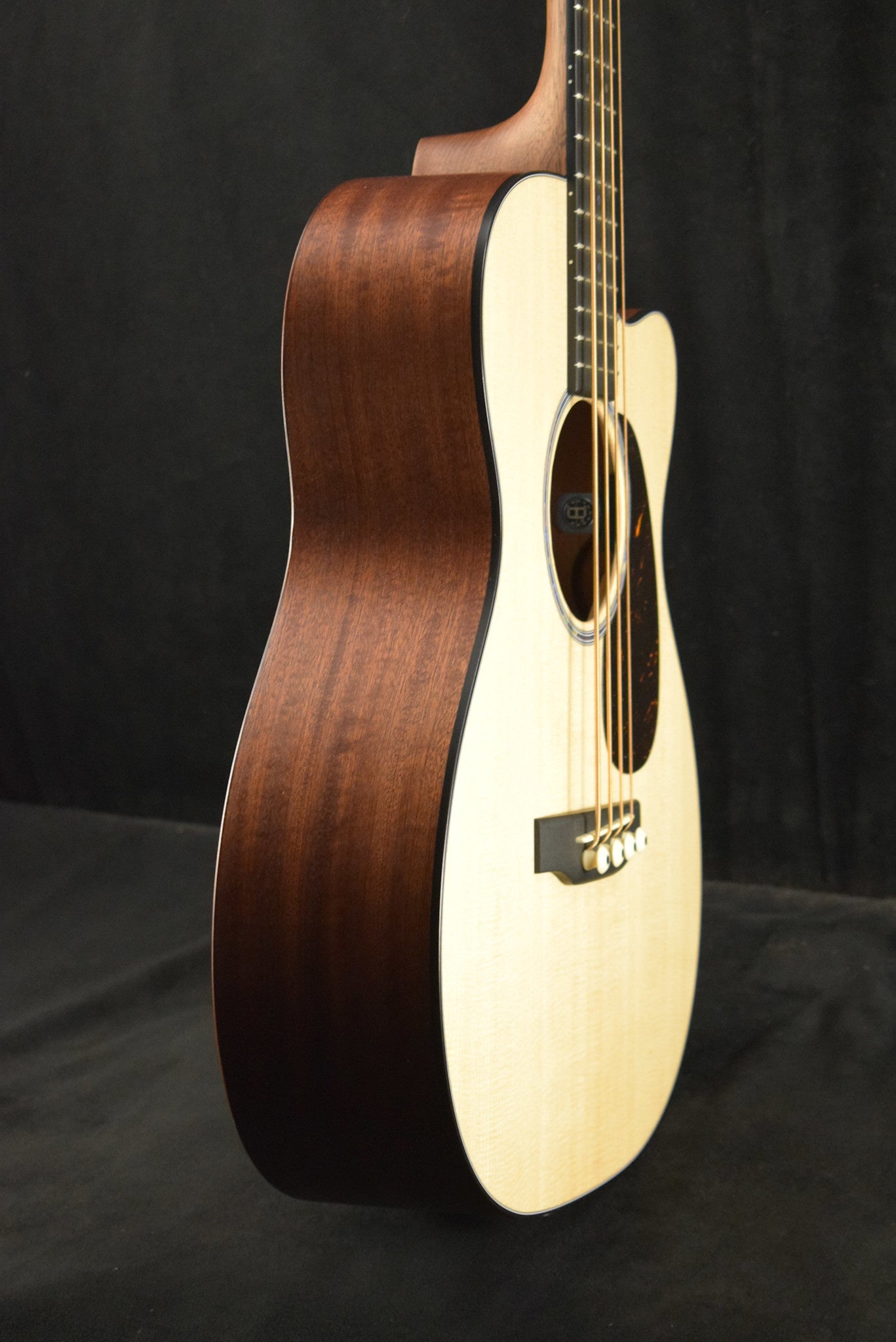 Martin 000C Jr E Bass Acoustic-Electric Junior Bass Spruce/Sapele Satin