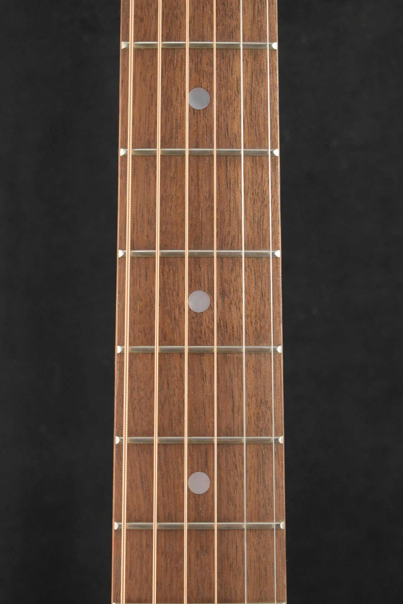 Gibson J-185 EC Modern Acoustic-Electric Cutaway Walnut Antique Natural