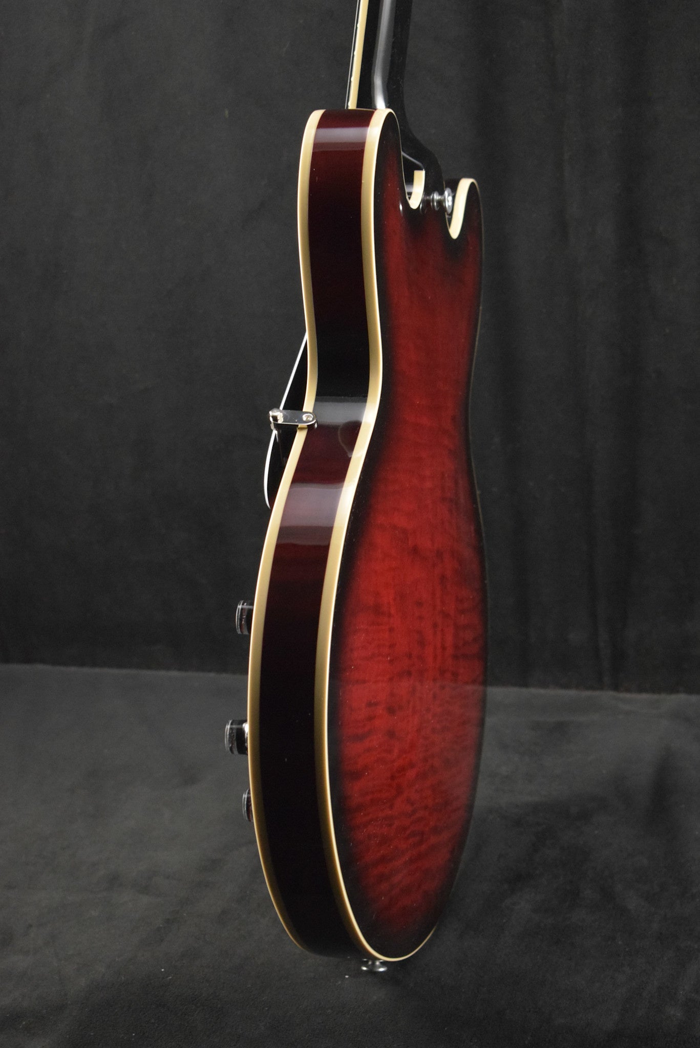 Gibson ES-335 Figured Blood Moon Burst