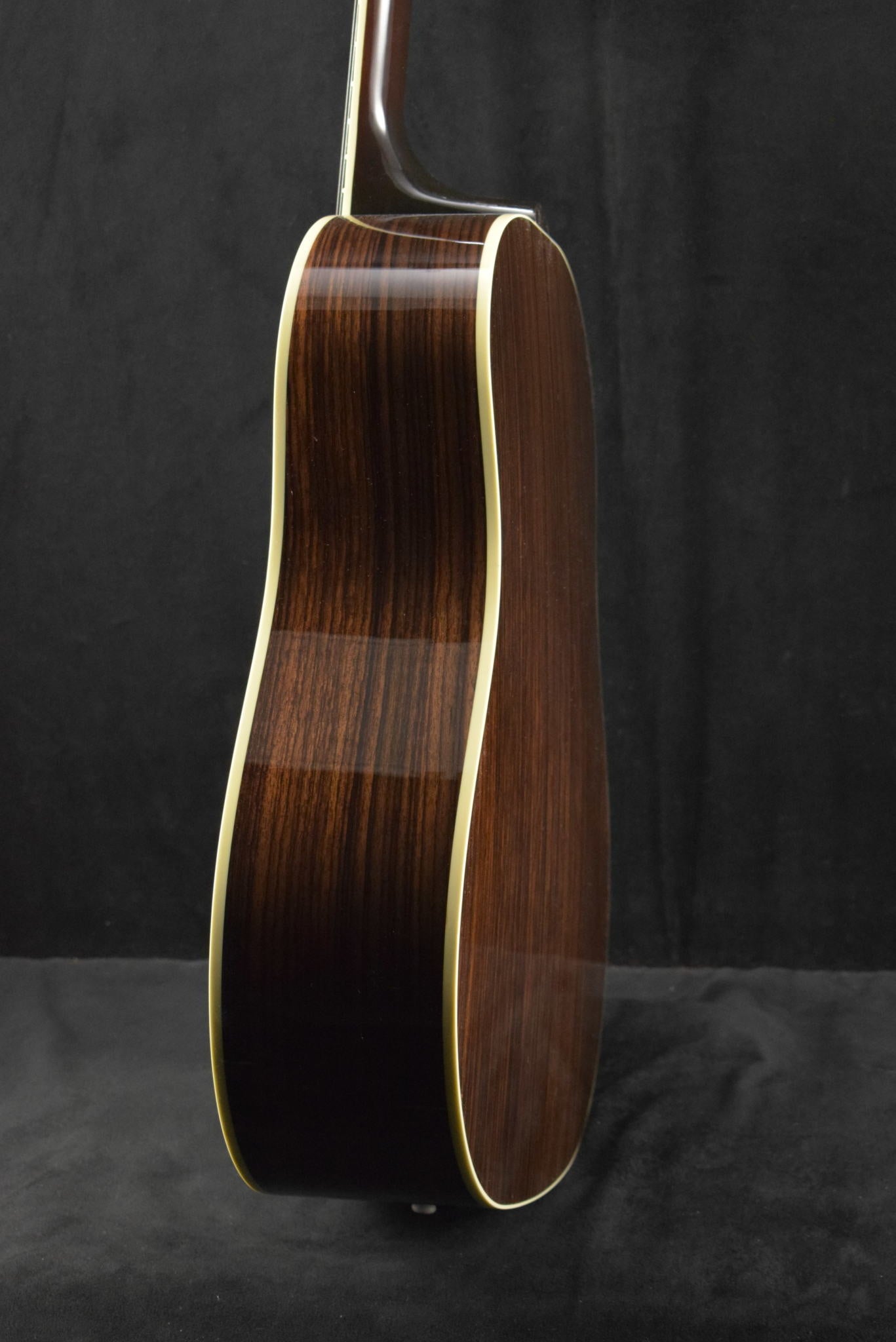 Gibson Custom Shop Advanced Jumbo Adirondack Red Spruce Top Vintage Sunburst Fuller's Exclusive