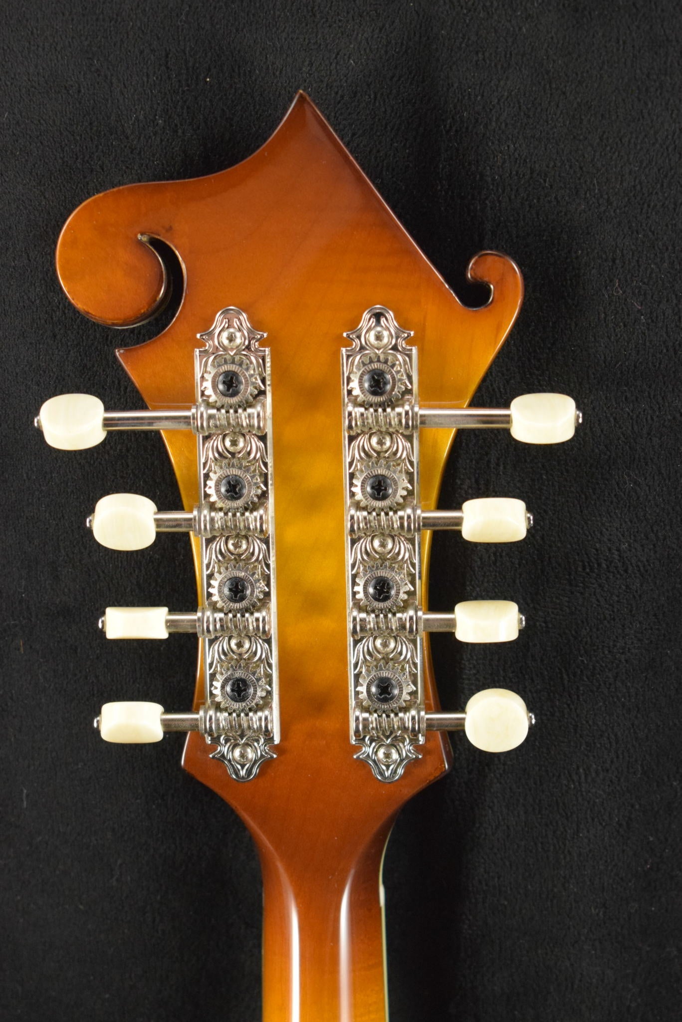 Eastman MD614-GB F-Style Oval-Hole Electric Mandolin Goldburst