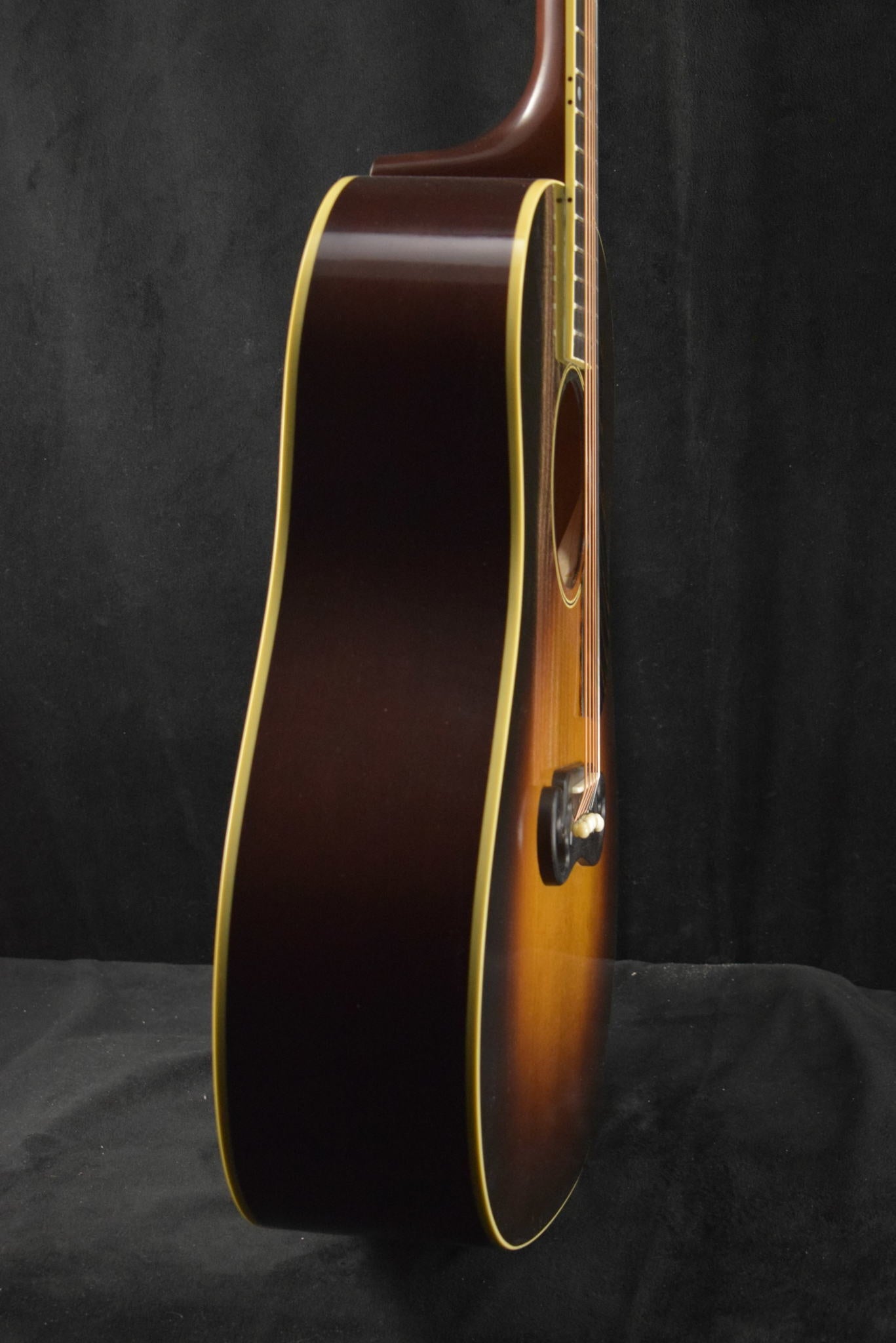 Gibson Custom Shop 1939 J-55 Faded Vintage Sunburst