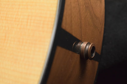 Gibson J-185 EC Modern Acoustic-Electric Cutaway Walnut Antique Natural