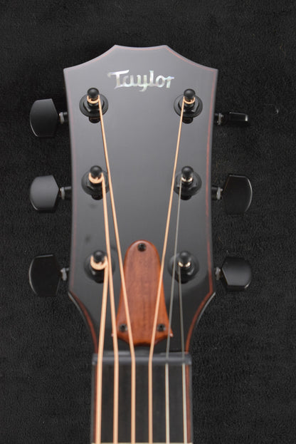 Taylor NAMM Custom #6 C14ce B5006 Grand Auditorium Bearclaw Sitka Spruce/Blackheart Sassafras