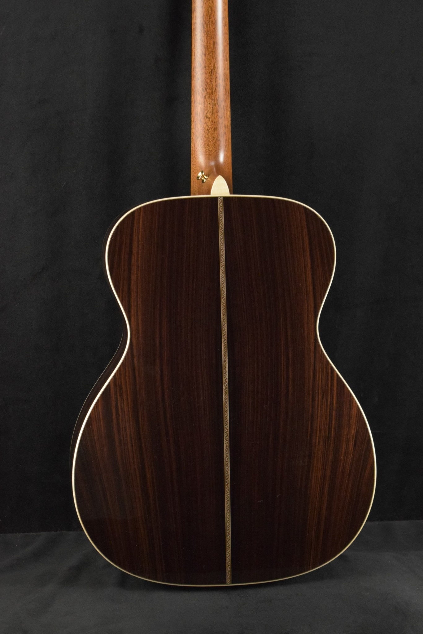 Martin 000-28E Modern Deluxe Fishman Aura VT Blend