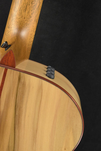 Taylor NAMM Custom #6 C14ce B5006 Grand Auditorium Bearclaw Sitka Spruce/Blackheart Sassafras