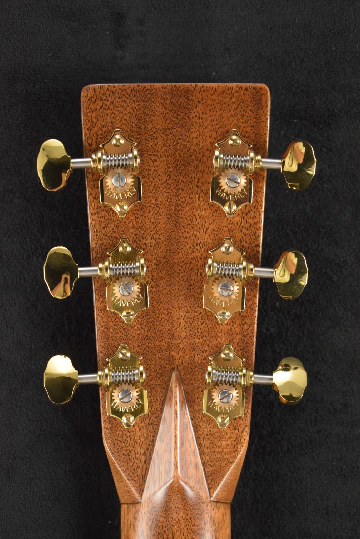 Martin 000-28E Modern Deluxe Fishman Aura VT Blend