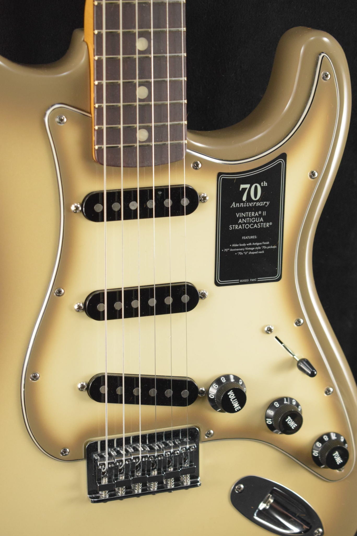 Fender 70th Anniversary Antigua Stratocaster Antigua Rosewood Fingerboard