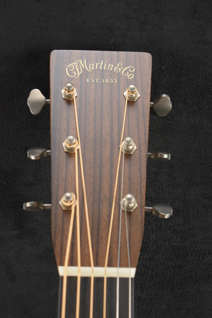 Martin D-28 StreetLegend