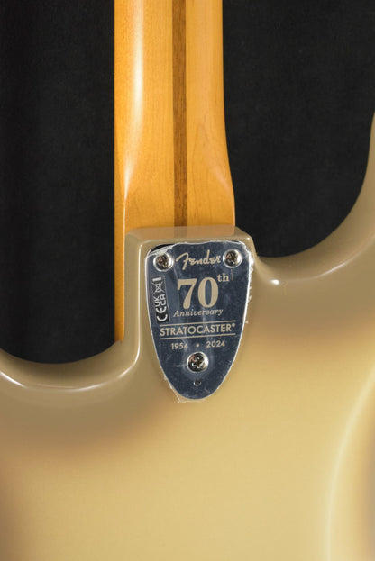 Fender 70th Anniversary Antigua Stratocaster Antigua Rosewood Fingerboard