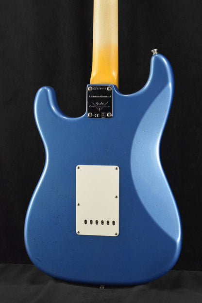 Fender Ltd Edition '63 Strat - Journeyman Relic w/Closet Classic HW Aged Lake Placid Blue