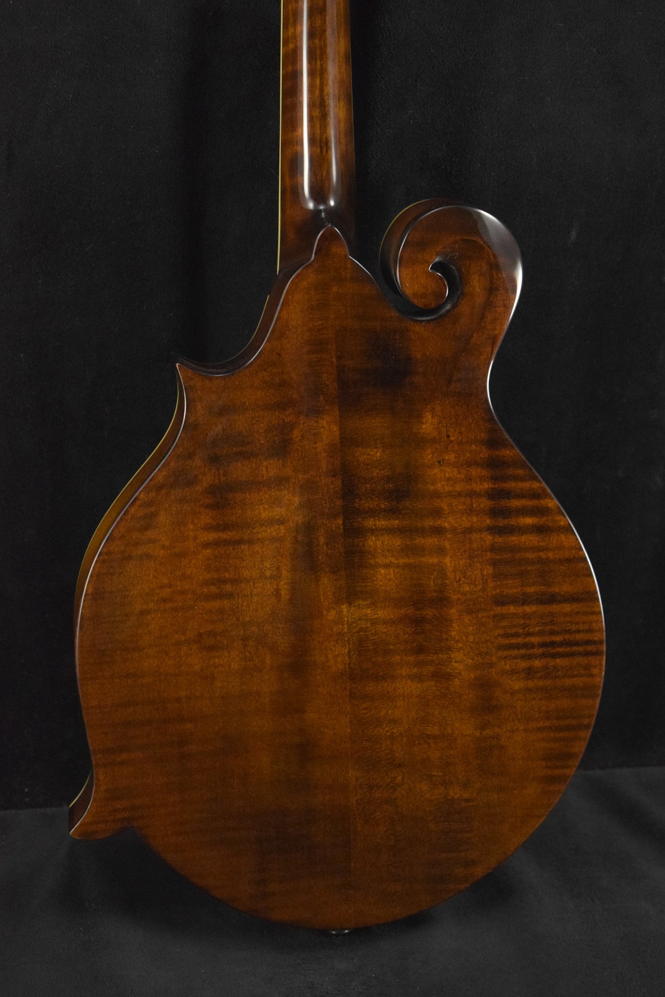 Eastman MD514 F-Style Oval-Hole Mandolin Classic Gloss