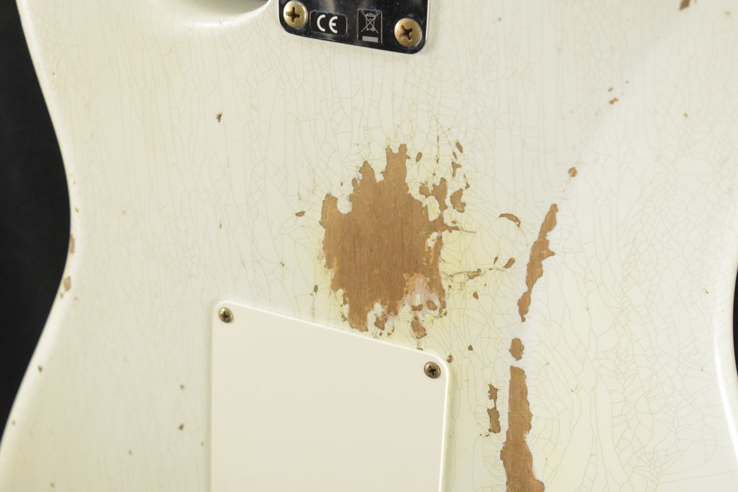 Fender Limited Edition 1964 L-Series Stratocaster Heavy Relic 3A Aged Olympic White