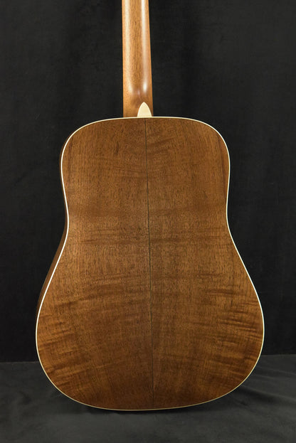 Martin Custom Shop 10CMDBLKWALNUT Dreadnought 14-Fret Black Walnut