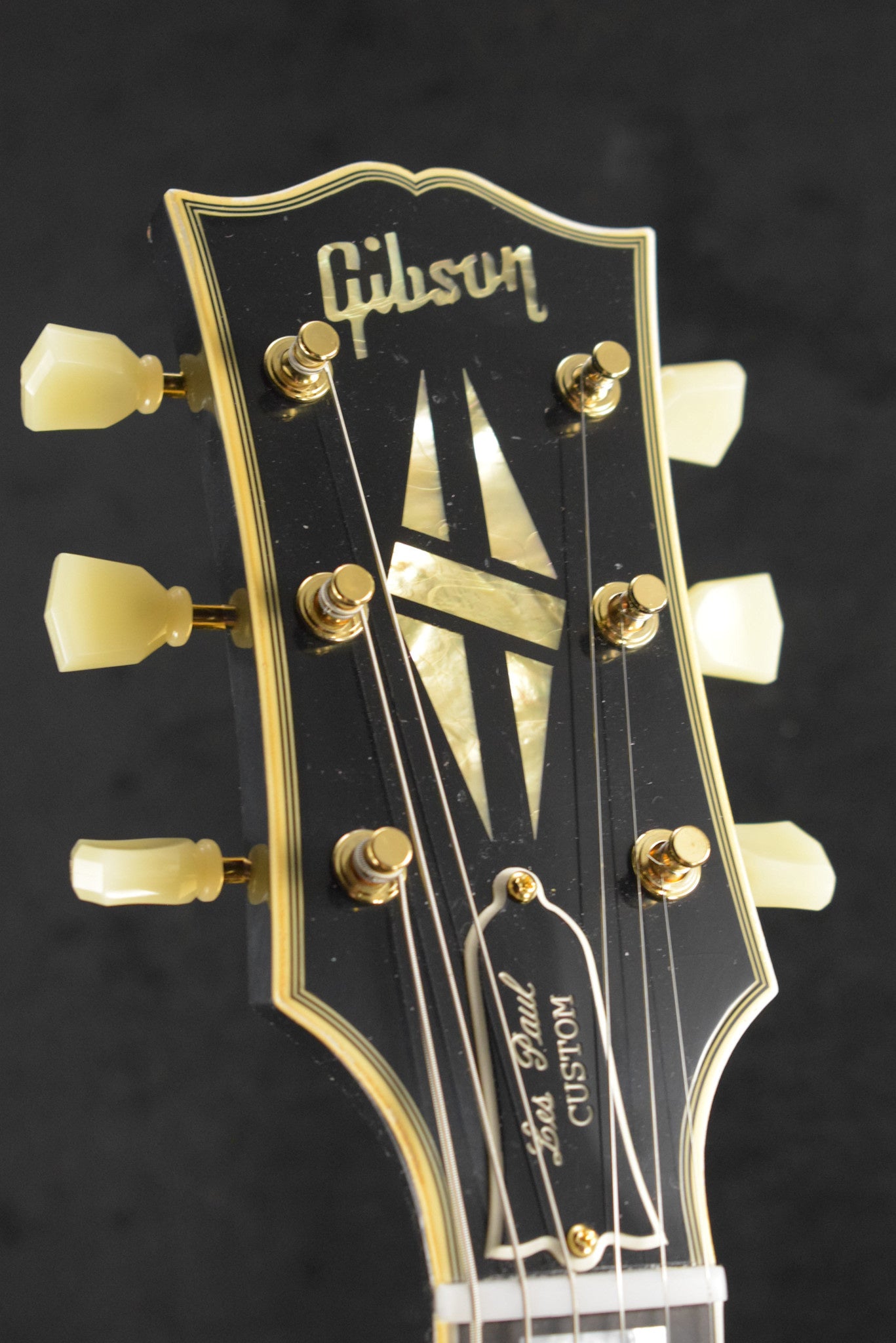 Gibson Murphy Lab 1957 Les Paul Custom 3-pickup Bigsby Light Aged Ebony