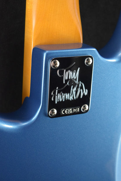 Fender Tony Franklin Fretless Precision Bass Lake Placid Blue Ebony Fingerboard