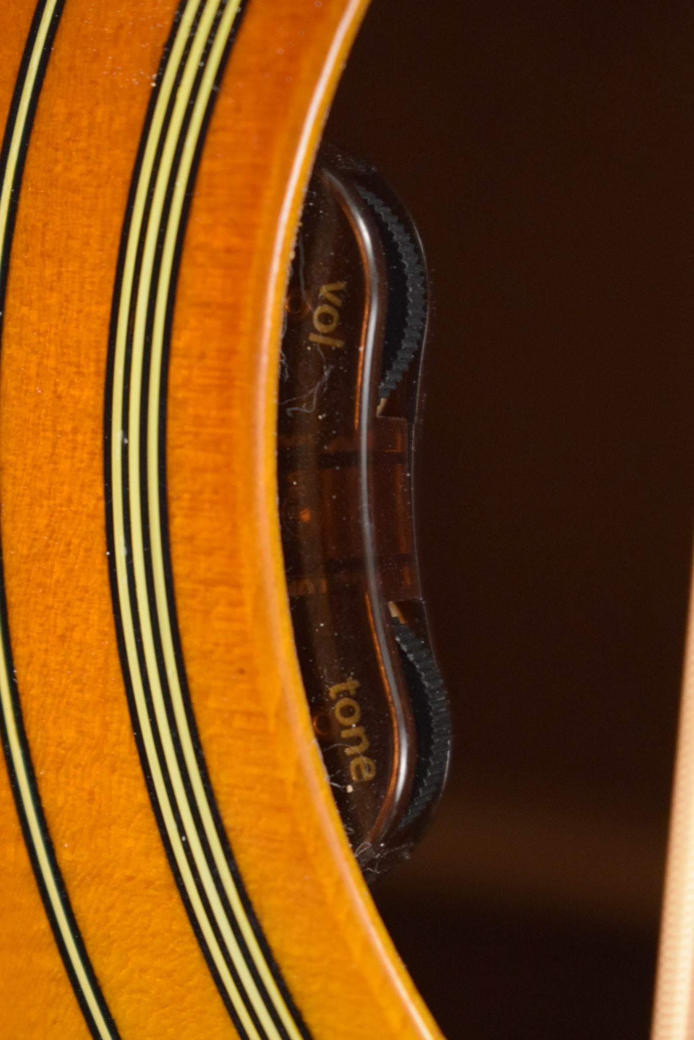 Gibson Hummingbird Original Heritage Cherry Sunburst