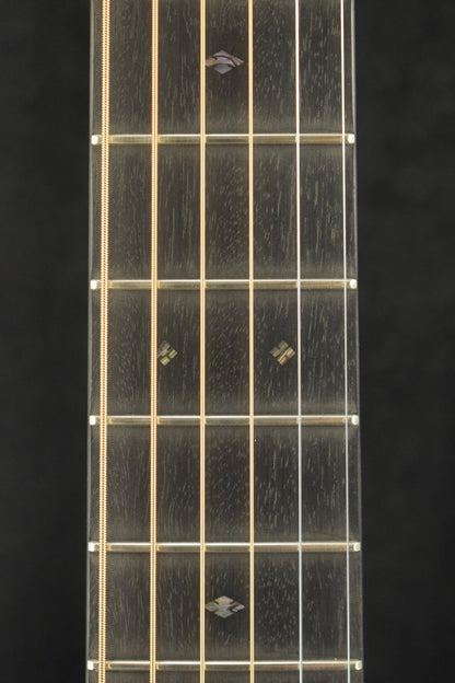 Martin Custom Shop 000 Sitka Spruce VTS Quilted Pommele Sapele Natural