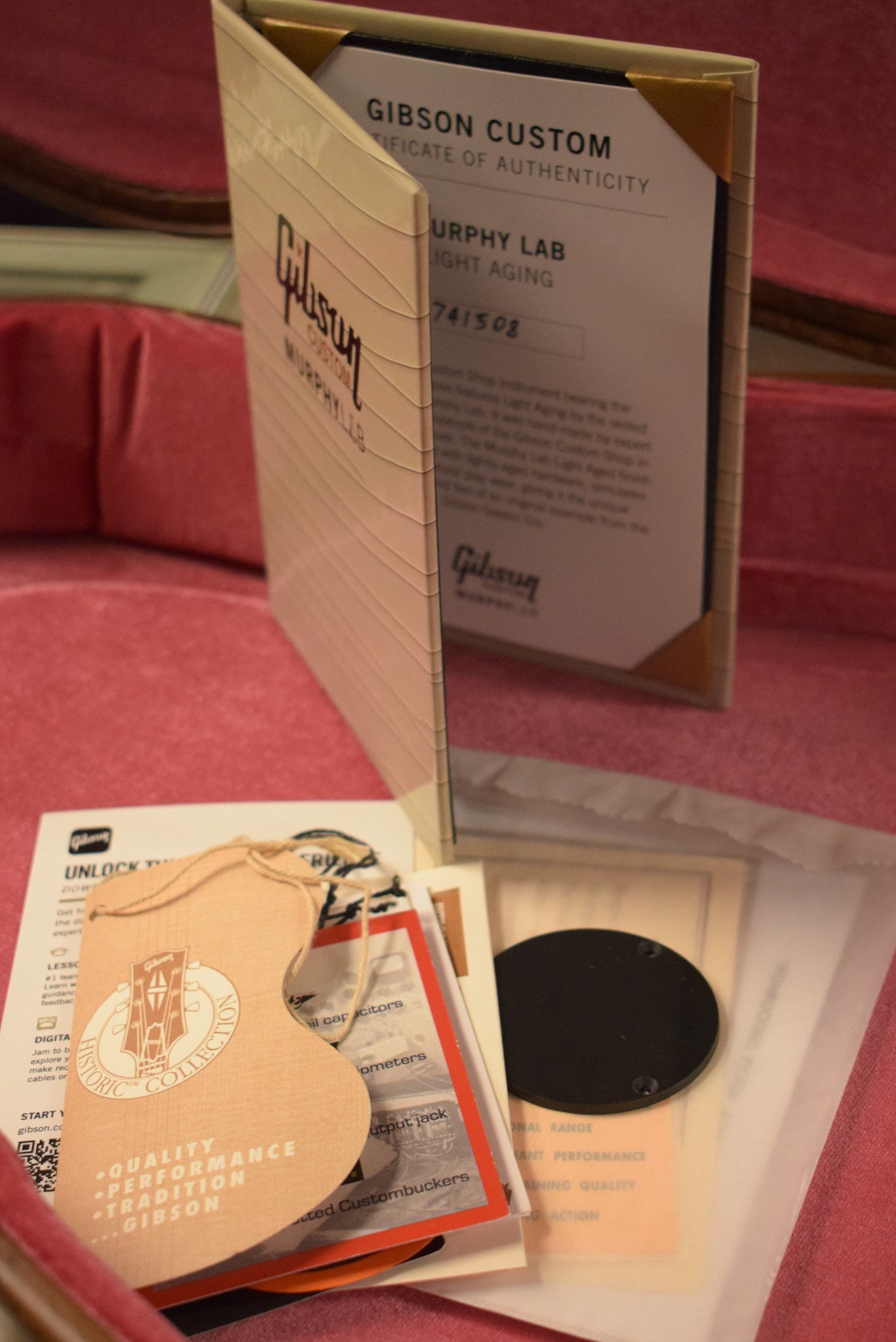 Gibson Murphy Lab 1957 Les Paul Custom 3-pickup Bigsby Light Aged Ebony