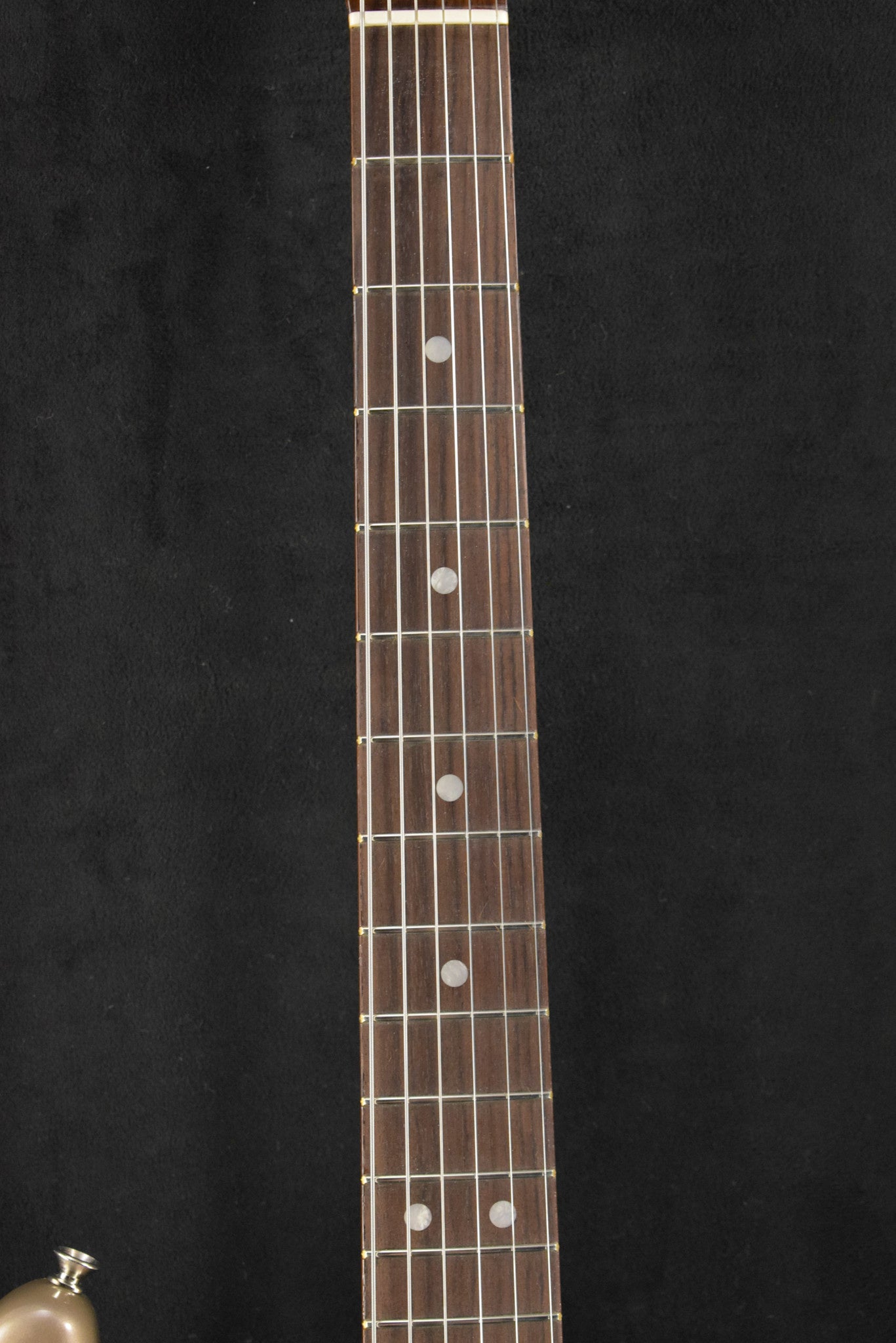 Fender American Vintage II 1965 Stratocaster Shoreline Gold Round-Lam Rosewood Fingerboard