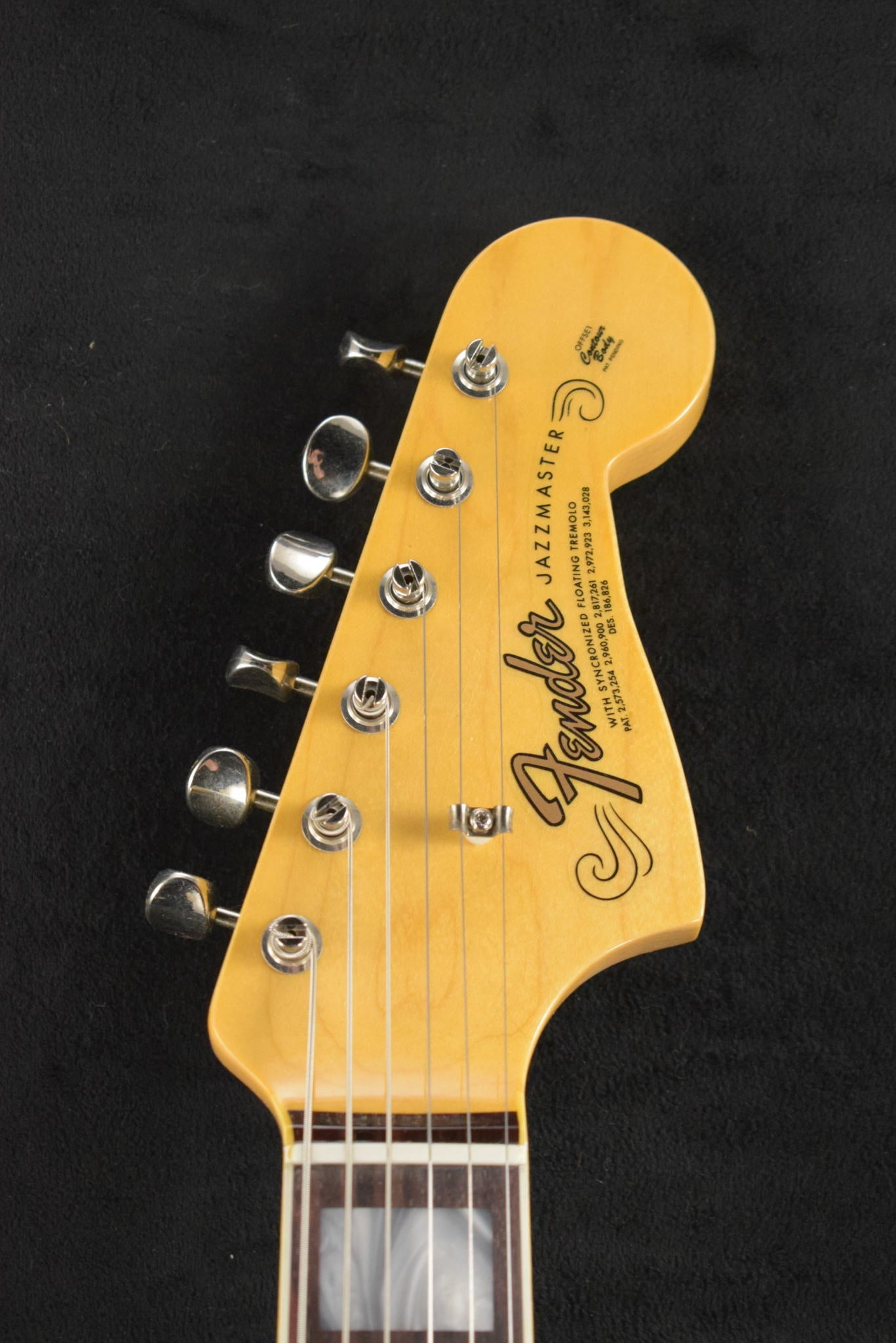 Fender 1967 Jazzmaster DLX Closet Classic 3-Color Sunburst 3A Rosewood Fingerboard