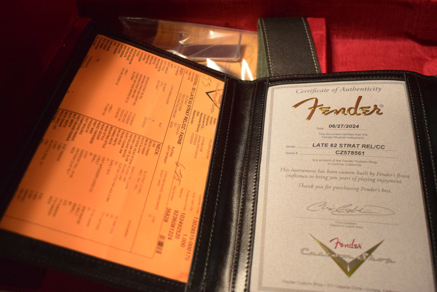 Fender Custom Shop '62 Strat Relic with Closet Classic Hardware - Faded Aged Daphne Blue