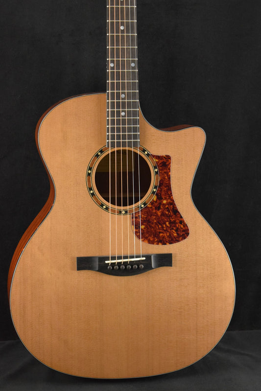 Eastman AC122-2CE Cedar Top Acoustic Electric Grand Auditorium Natural Truetone Satin