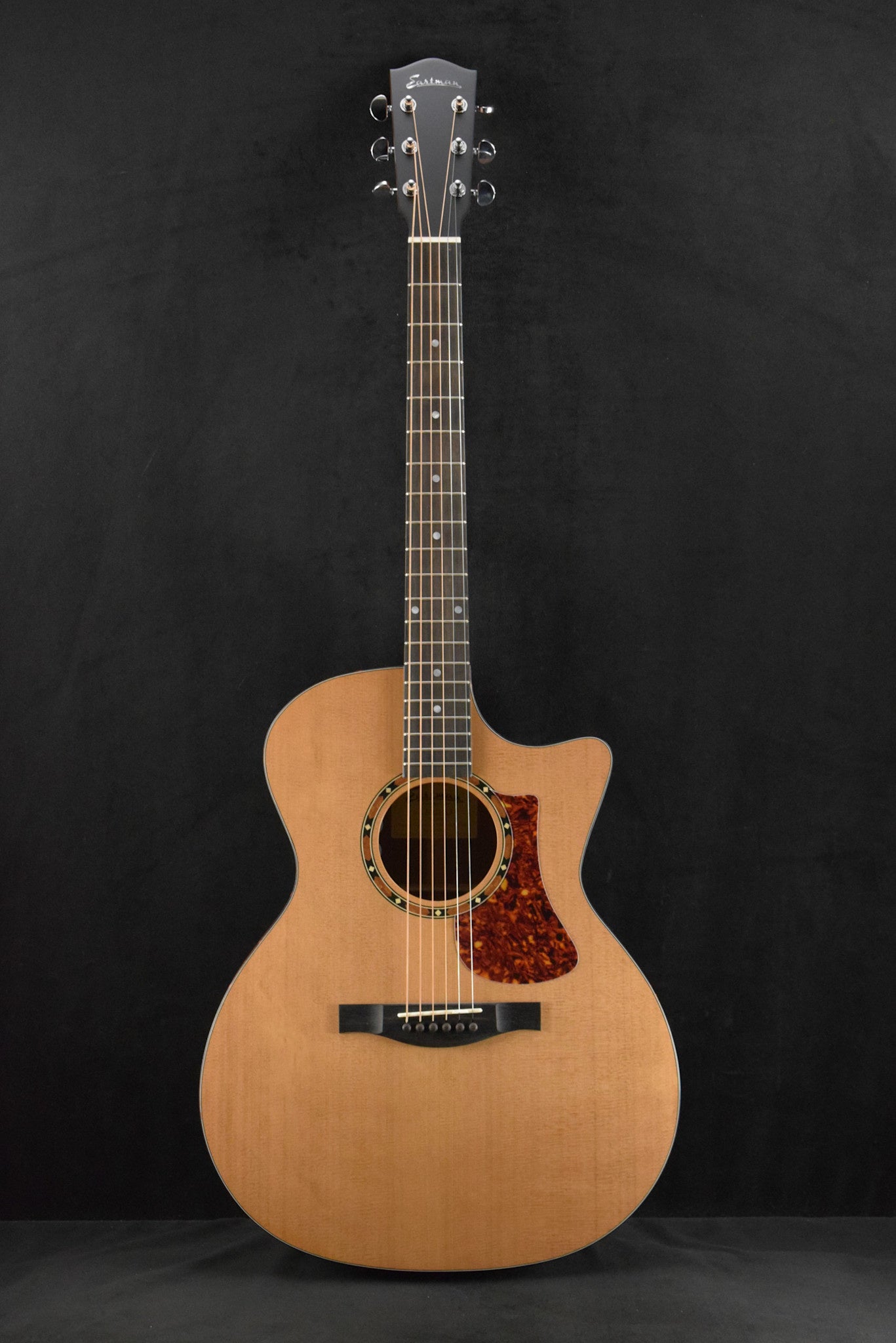 Eastman AC122-2CE Cedar Top Acoustic Electric Grand Auditorium Natural Truetone Satin