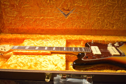 Fender 1967 Jazzmaster DLX Closet Classic 3-Color Sunburst 3A Rosewood Fingerboard