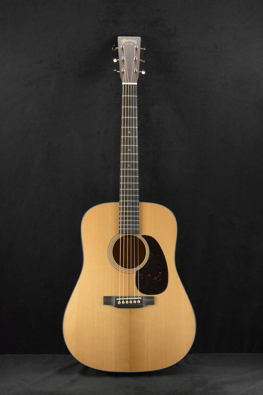 Martin Custom Shop Dreadnought Mahogany Adirondack Spruce VTS Natural