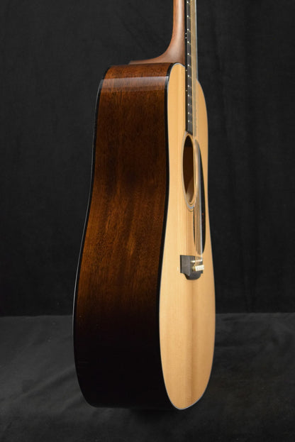 Martin Custom Shop Dreadnought Mahogany Adirondack Spruce VTS Natural