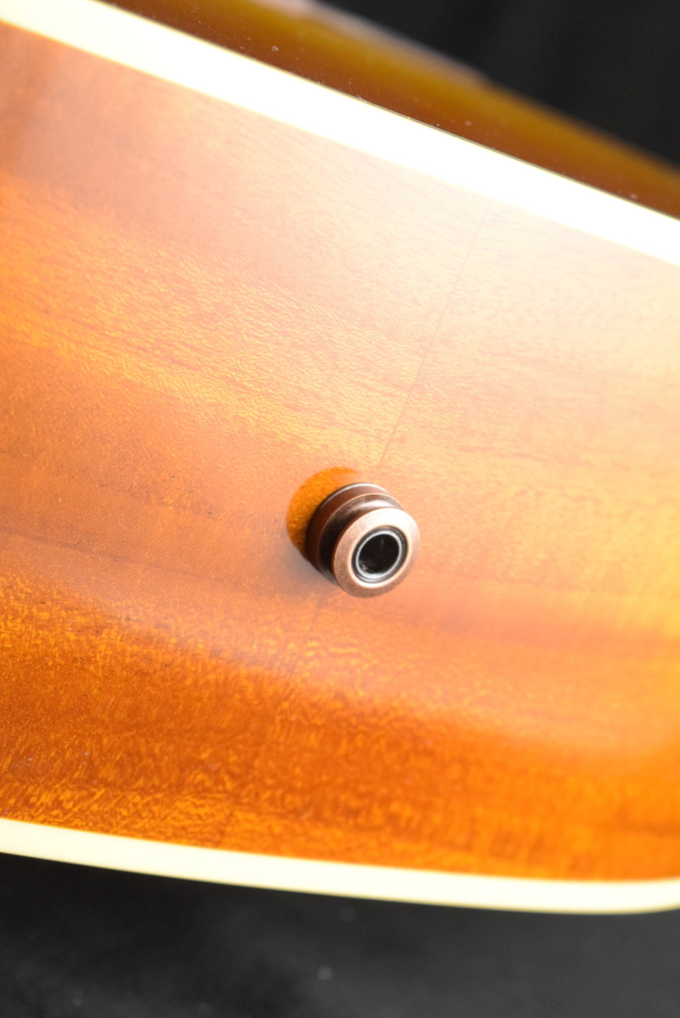 Gibson Hummingbird Original Heritage Cherry Sunburst