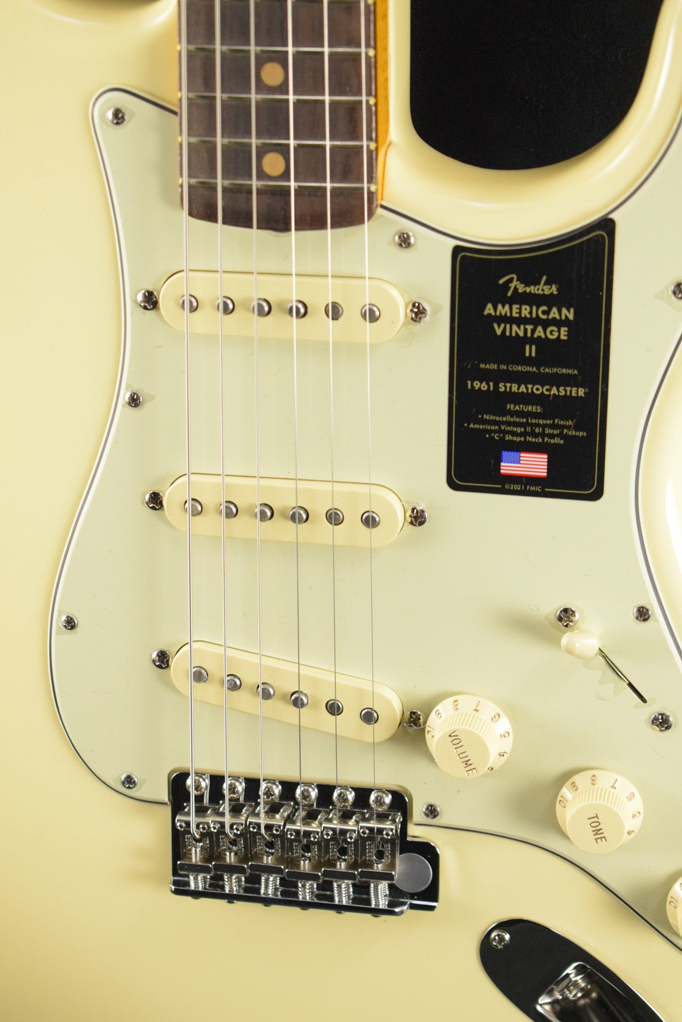 Fender American Vintage II 1961 Stratocaster Olympic White Rosewood Fingerboard