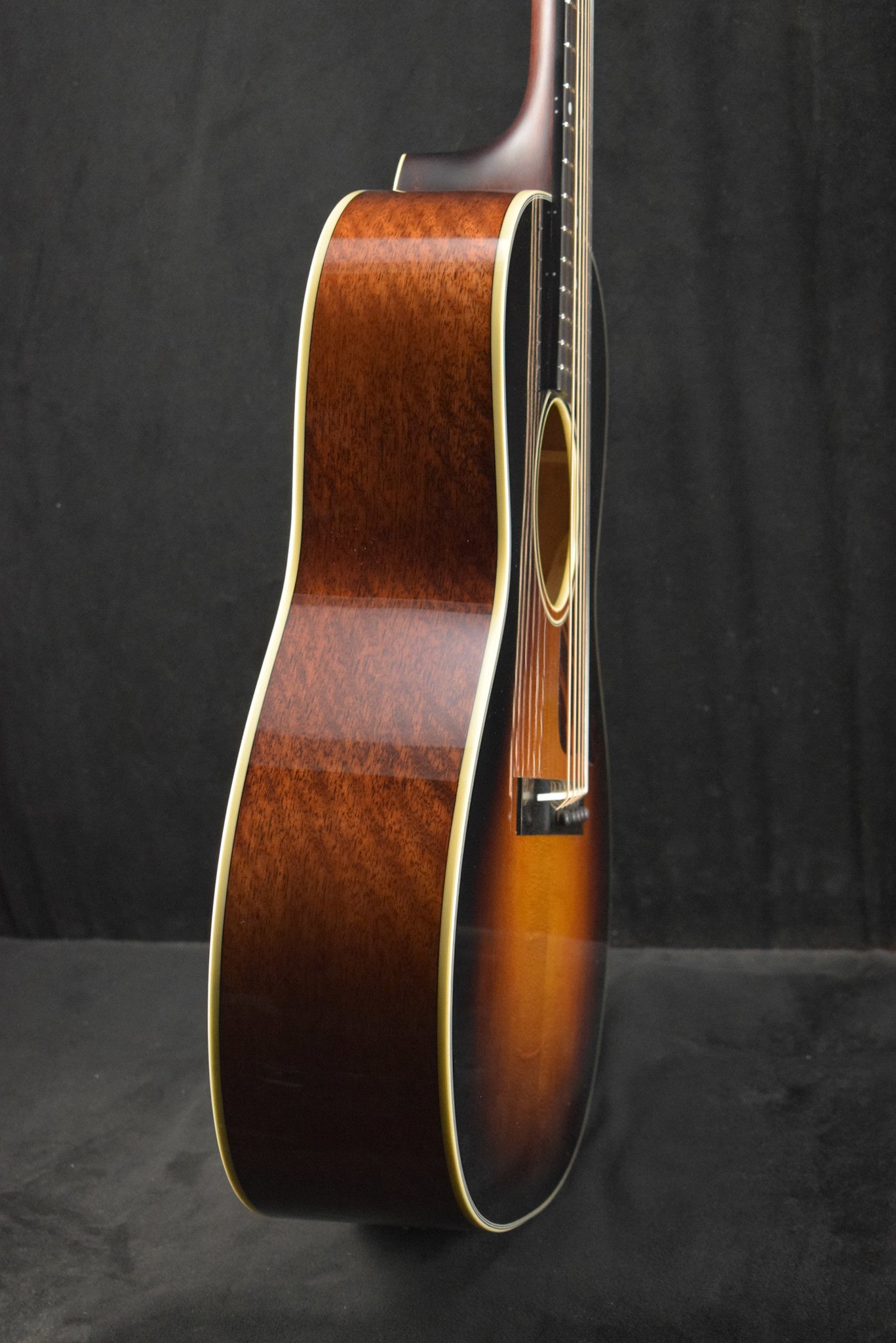 Eastman E10OOSS-TC Concert Sloped Shoulder Thermo Cured Truetone Sunburst Gloss