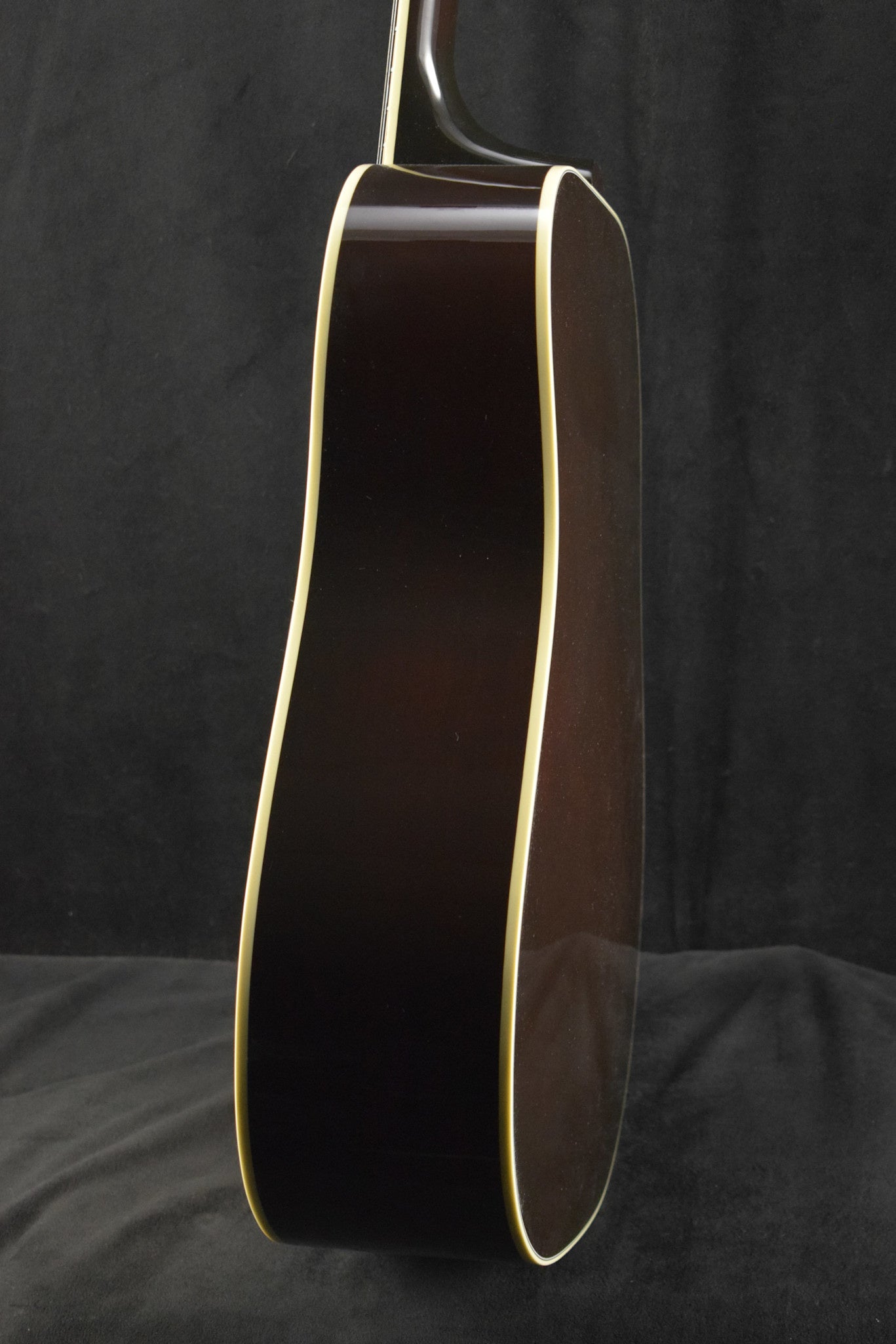 Gibson Hummingbird Standard Vintage Sunburst