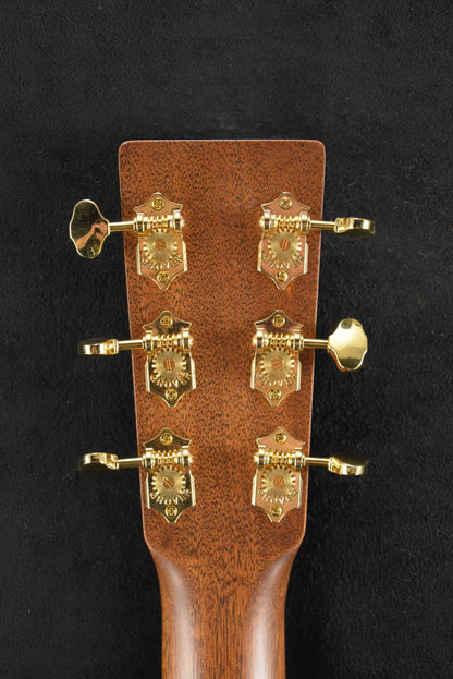 Martin Custom Shop 000/OM Auditorium Quilted Pommele Sapele Sitka Spruce VTS Natural