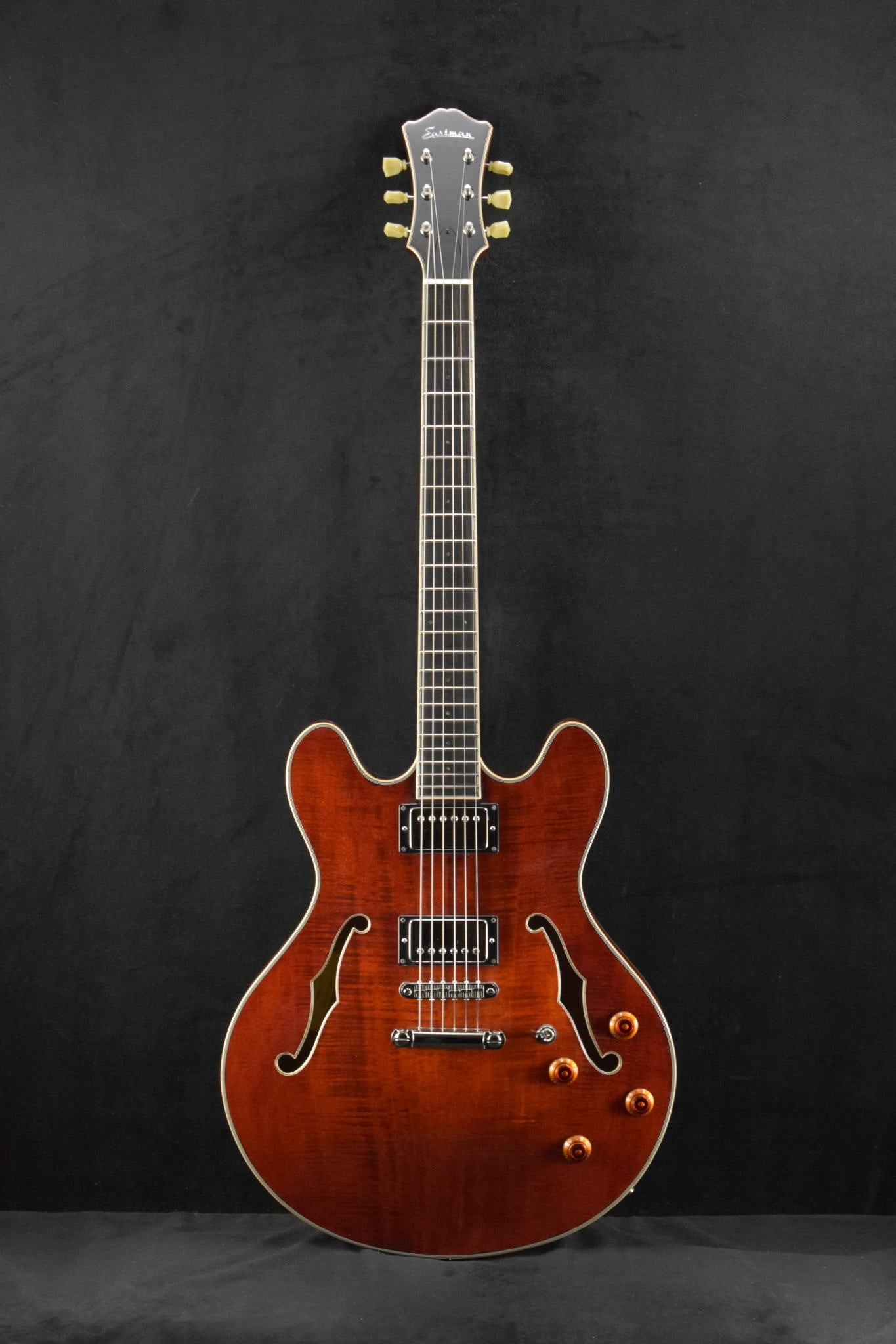 Eastman T186MX All Solid Carved Series Thinline Bare Knuckle HB Pickups Classic Finish