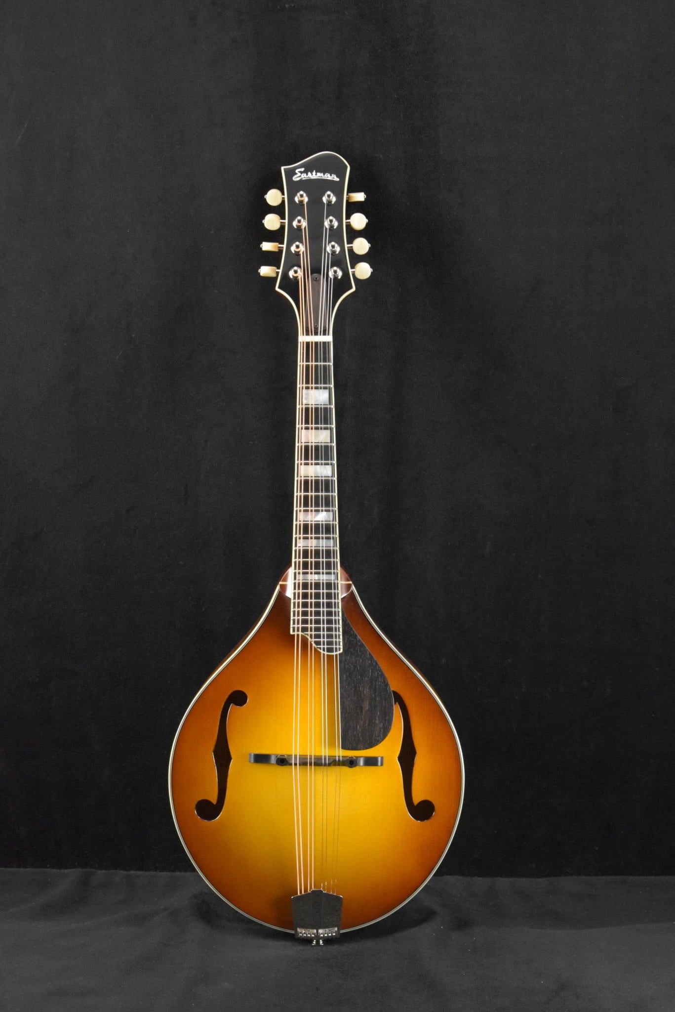 Eastman MD605-GB A-Style F-Hole Electric Mandolin Goldburst