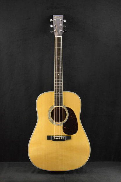 Martin D-35 Natural