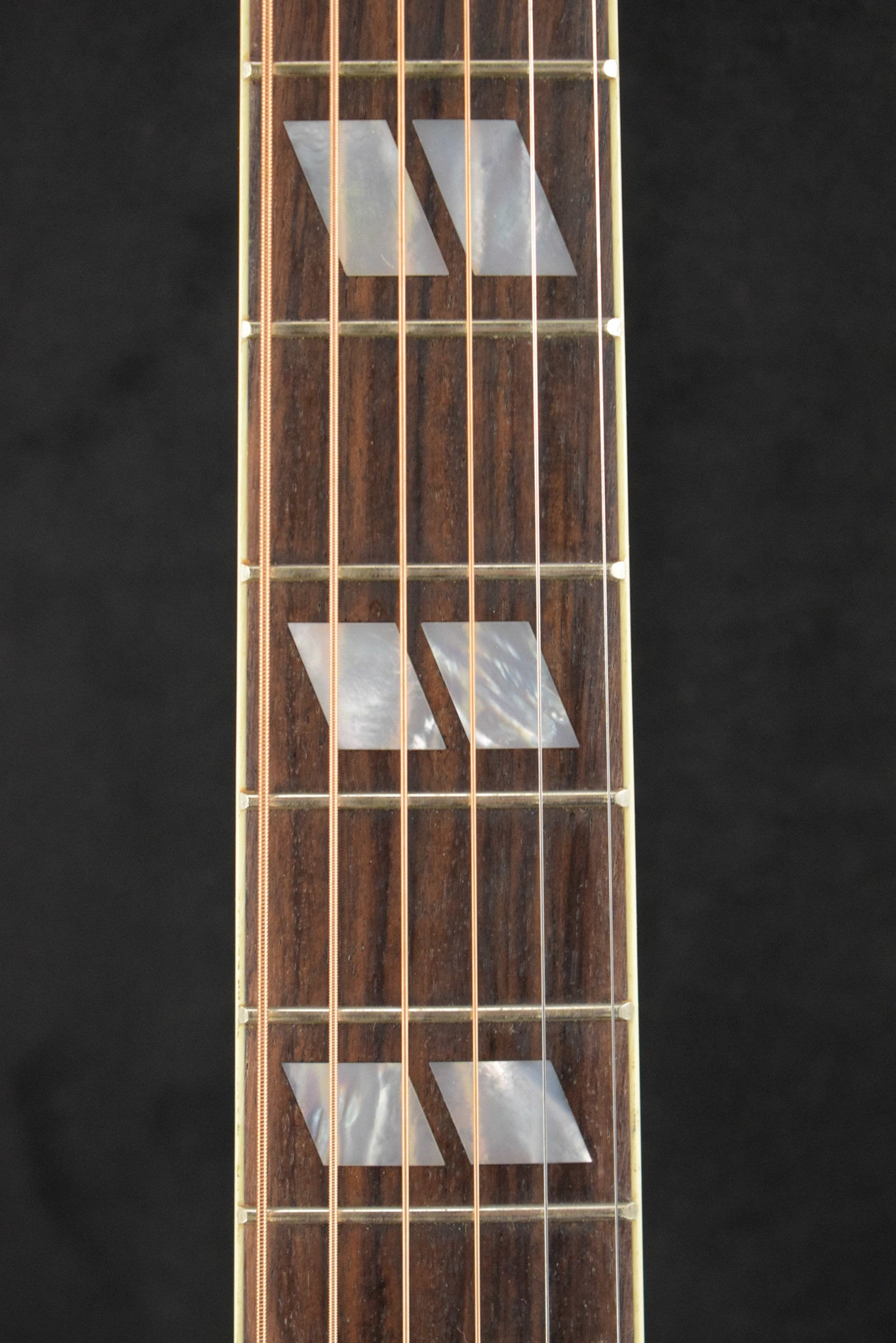 Gibson Hummingbird Standard EC Mahogany Electric Cutaway Heritage Cherry Sunburst