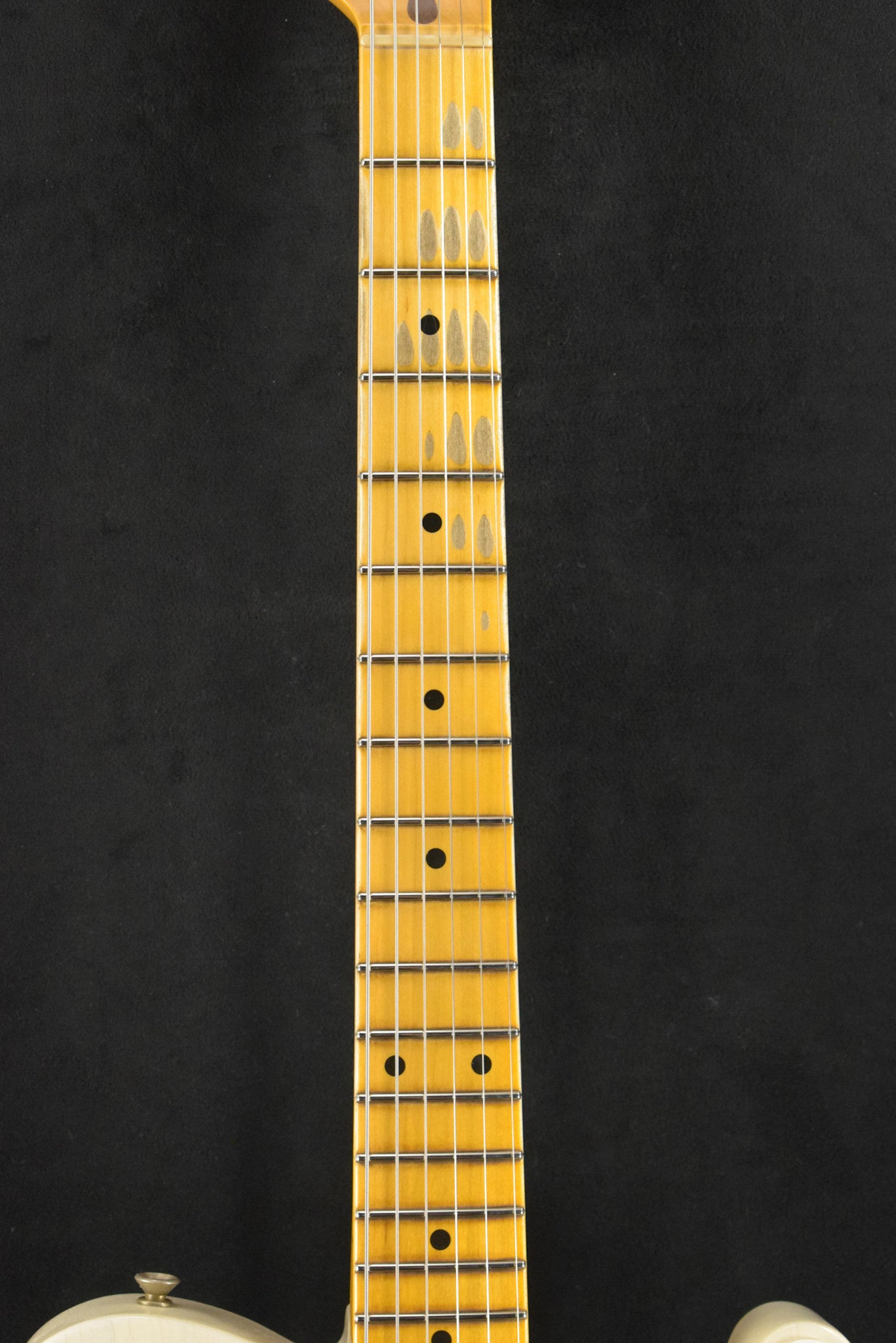 Fender 1959 Telecaster Journeyman Relic Aged White Blonde 1-Piece Rift Sawn Maple Neck Fingerboard
