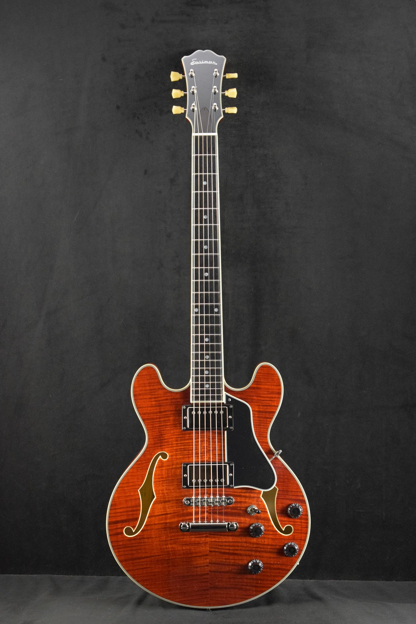 Eastman T484 14" Thinline Seymour Duncan Humbucker Classic Truetone Gloss