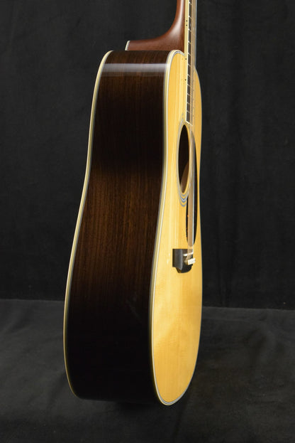 Martin D-35 Natural