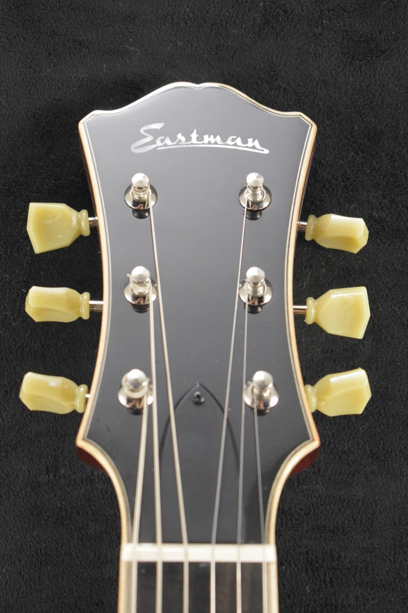 Eastman T186MX All Solid Carved Series Thinline Bare Knuckle HB Pickups Classic Finish