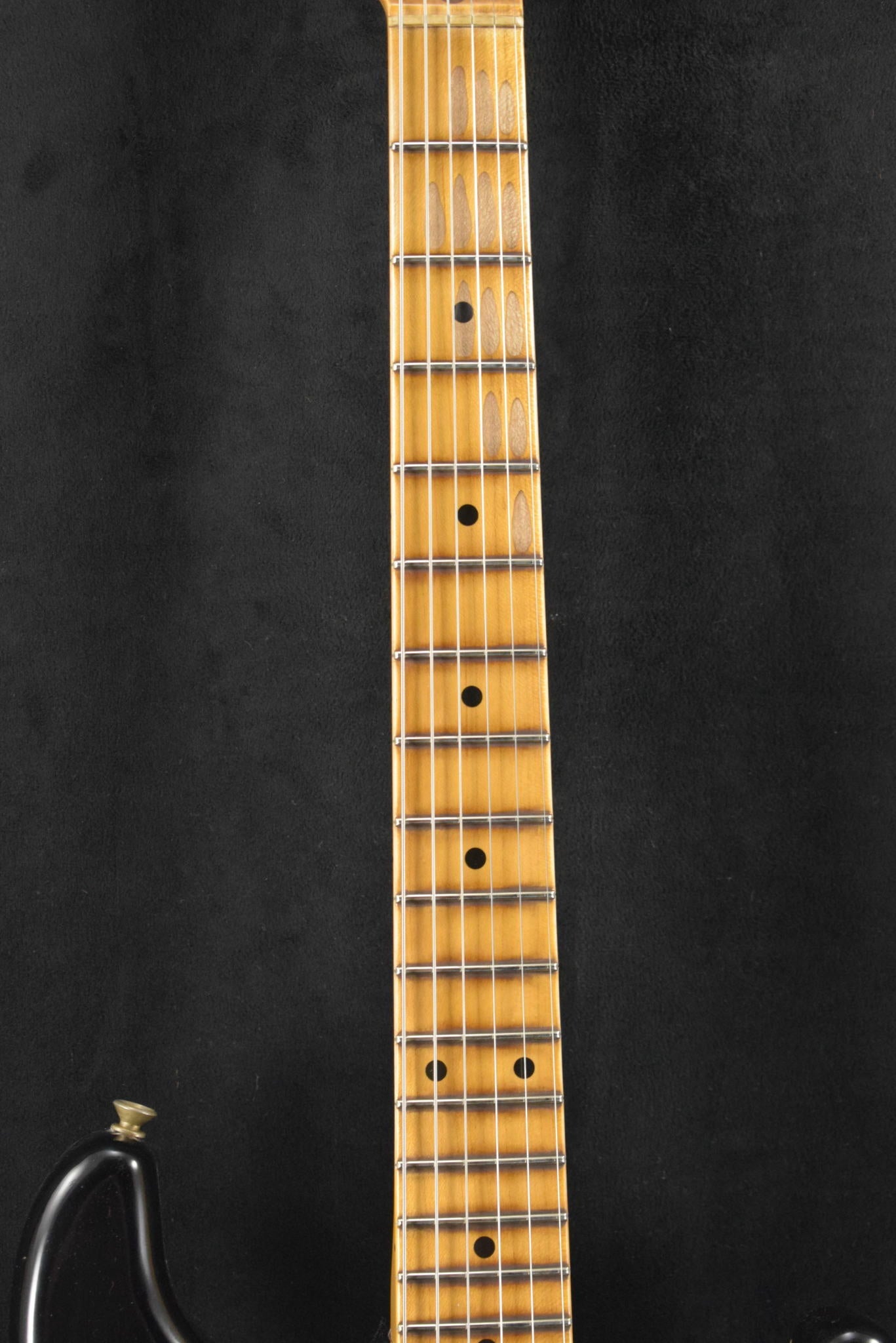Fender Limited Edition 70th Anniversary 1954 Stratocaster Relic Wide-Fade 2-Color Sunburst