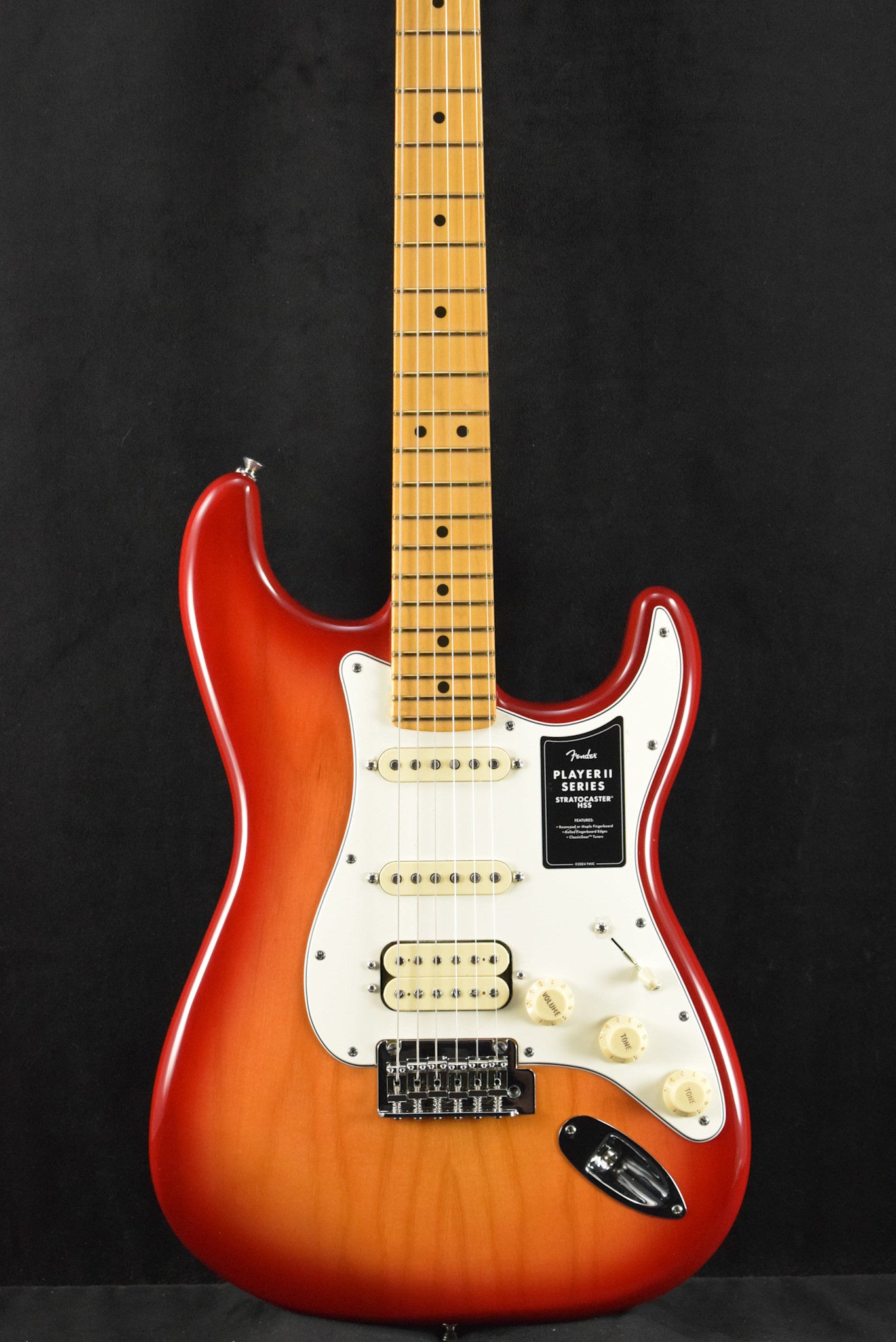 Fender Player II Stratocaster HSS Aged Cherry Burst Maple Fingerboard